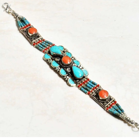 Tibetan silver gemstone ethnic bracelets - Picture 4 of 14